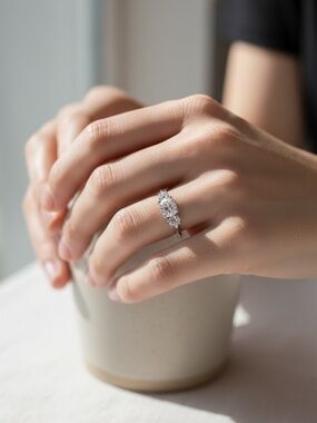 Dazzling Silver Triple Gemstone Ring